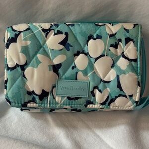Vera Bradley RFID 3-in-1 Crossbody Wristlet Purse